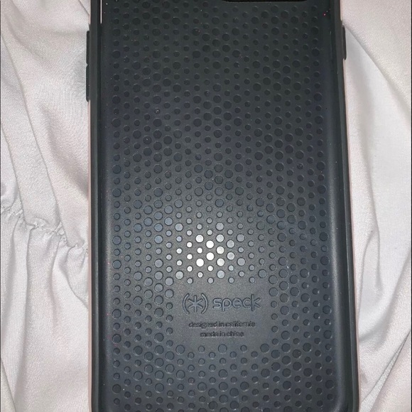 Pink Speck IPhone 7/8 plus hard case - Picture 2 of 4